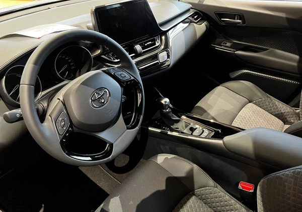 Toyota C-HR cena 135000 przebieg: 7, rok produkcji 2023 z Gryfino małe 67